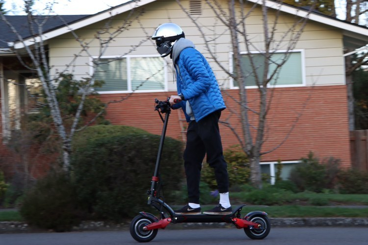 varla-scooter-high-speed