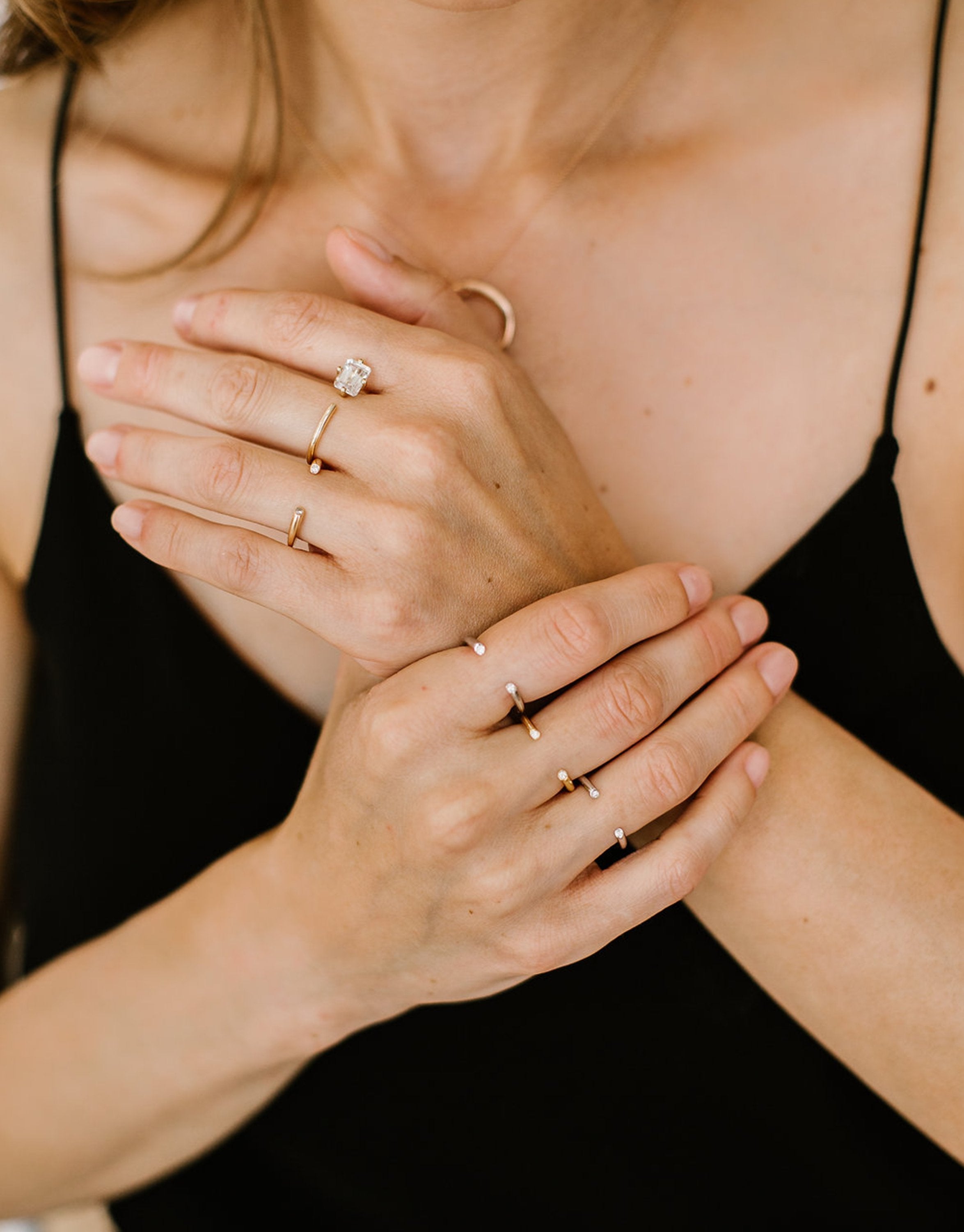 FULL MOON RING DIAMOND PINK GOLD