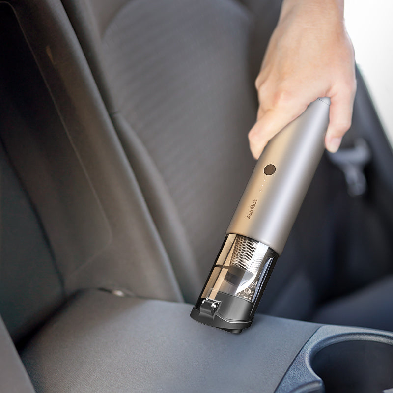 Convenient, efficient, and portable, the VXmax is perfect for cleaning your car. 