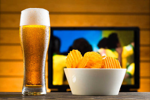Beer and French fries, a good choice for watching the NBA