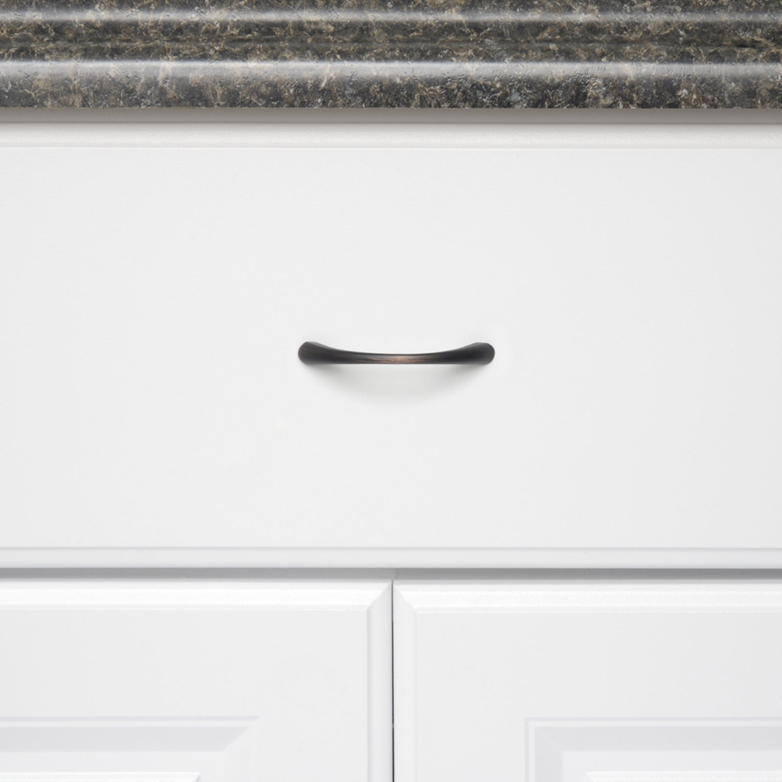 South Main Hardware Tapered Bow Cabinet Handle, 3