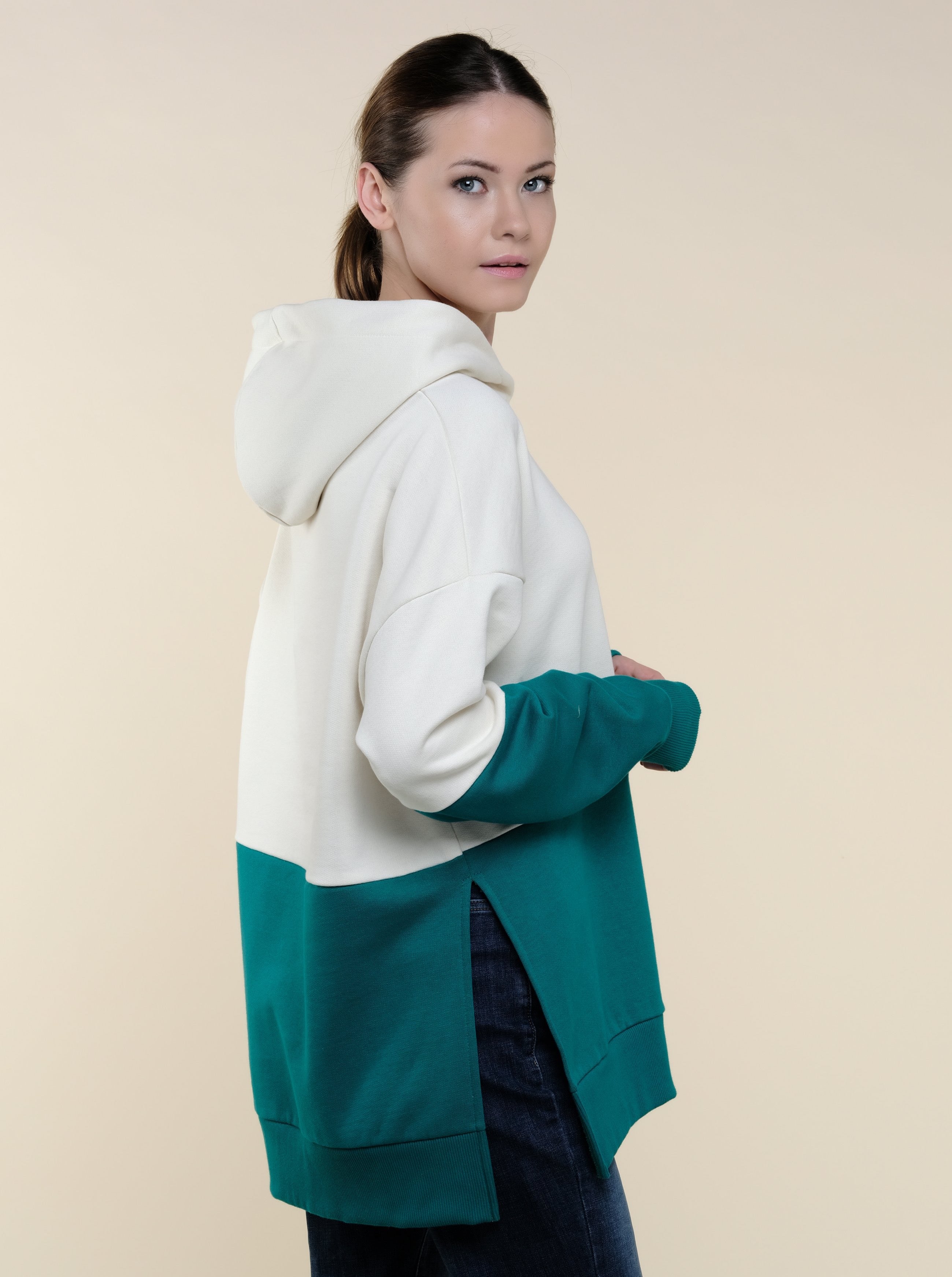 Dione - Colorblock Hoodie