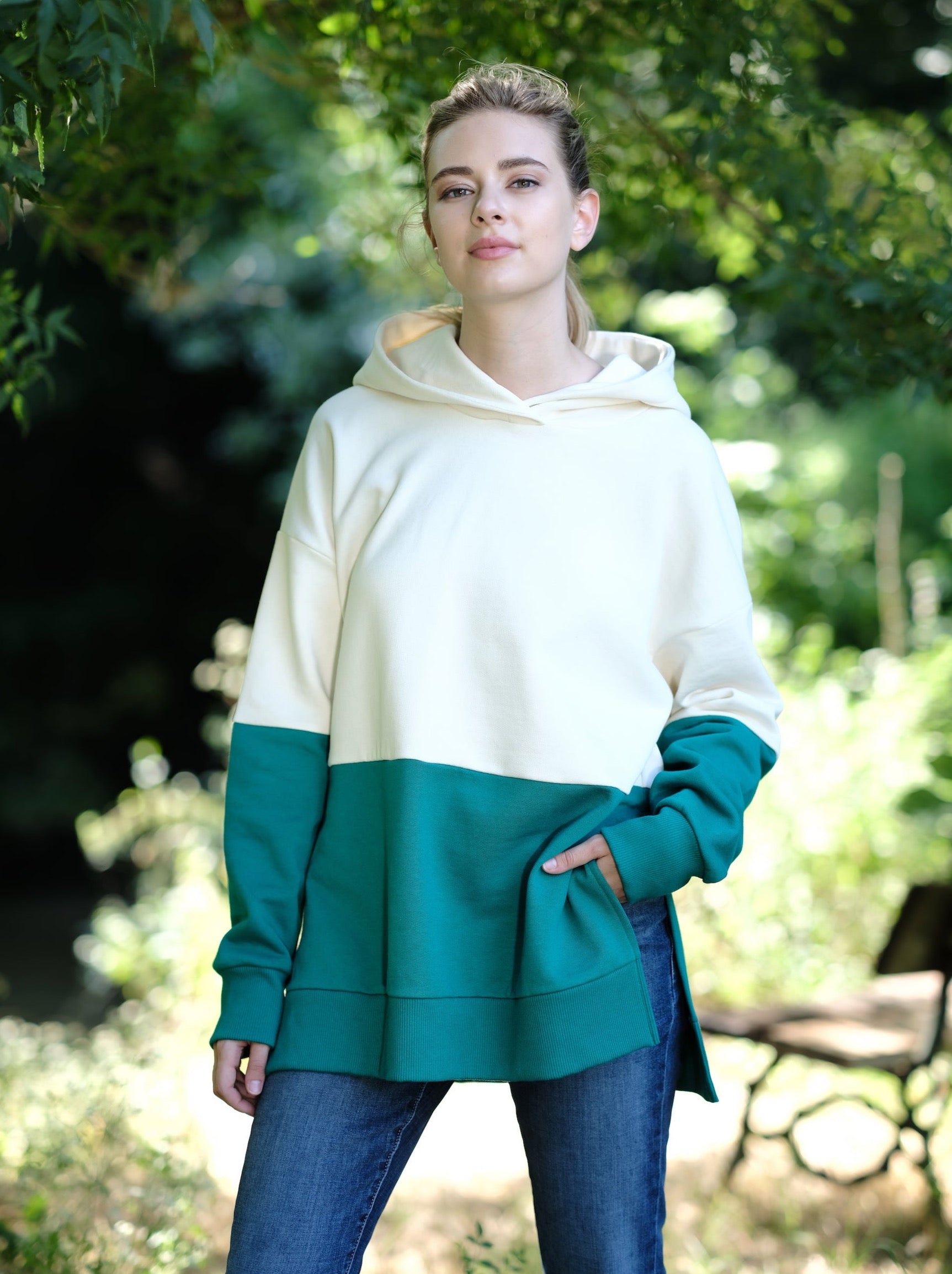 Dione - Colorblock Hoodie