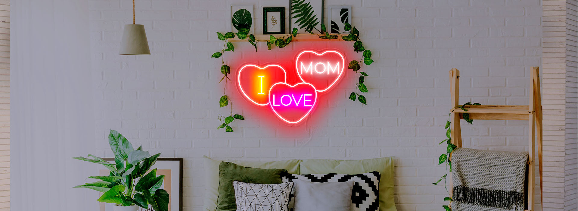 I LOVE MUM neon light