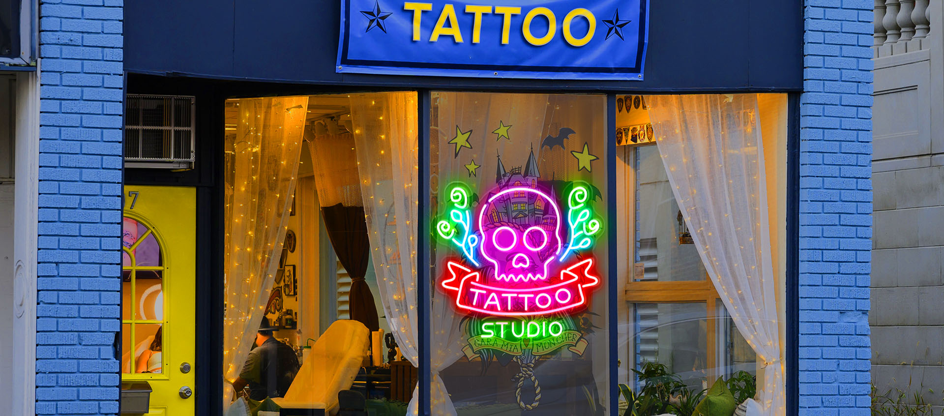 Creative gift Queen Sign