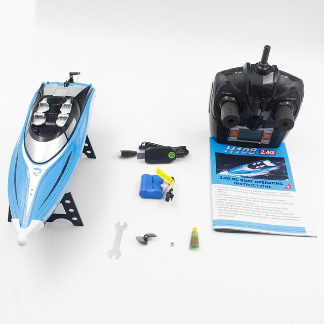 RC Boat H108 High Speed Speedboat 2.4GHz 4CH Ship with Water Cooling System Auto Flip