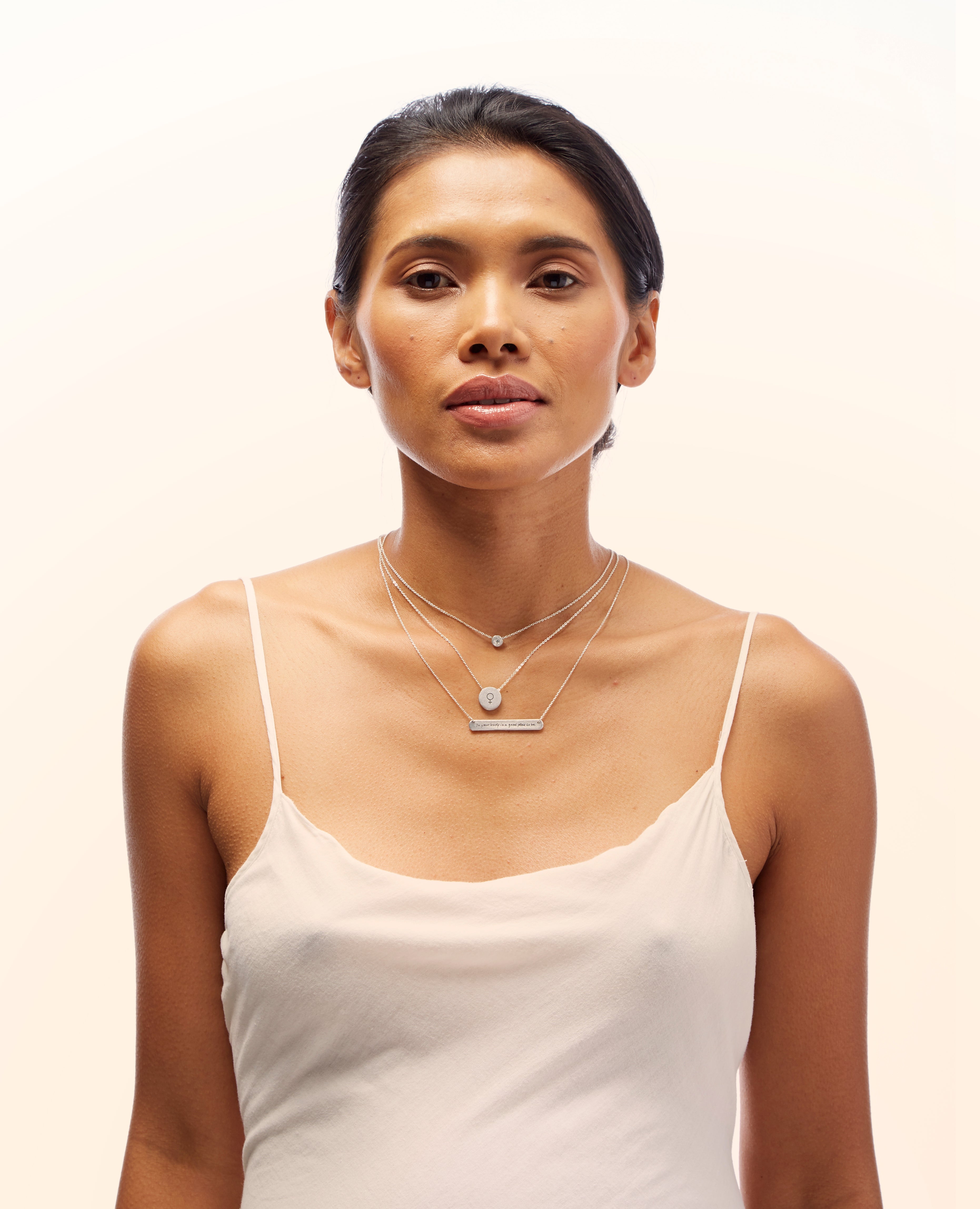 ARTICLE22 White Diamond Necklace - Empower Yourself with Sustainable Jewelry