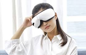 Eye massager