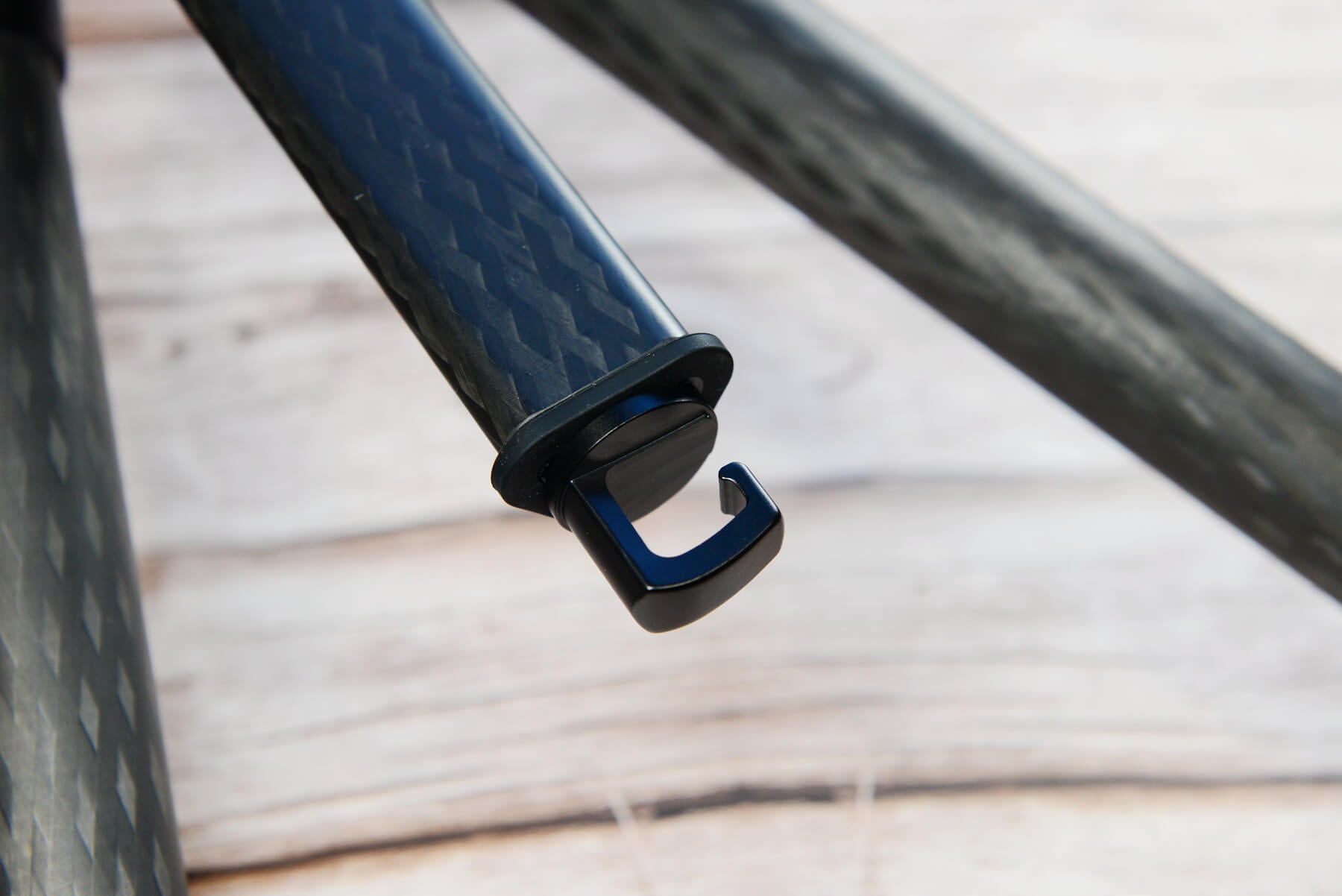 حامل ثلاثي SIRUI ST-124