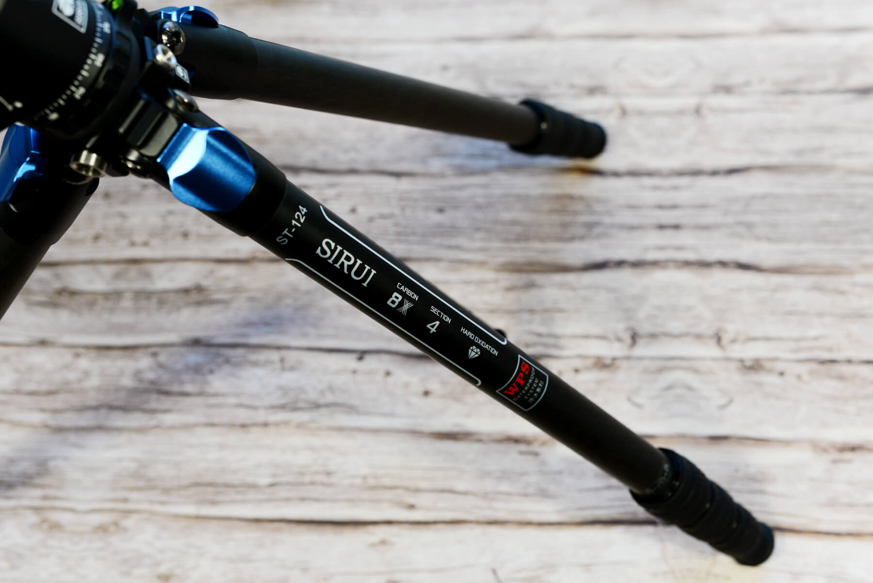 حامل ثلاثي SIRUI ST-124