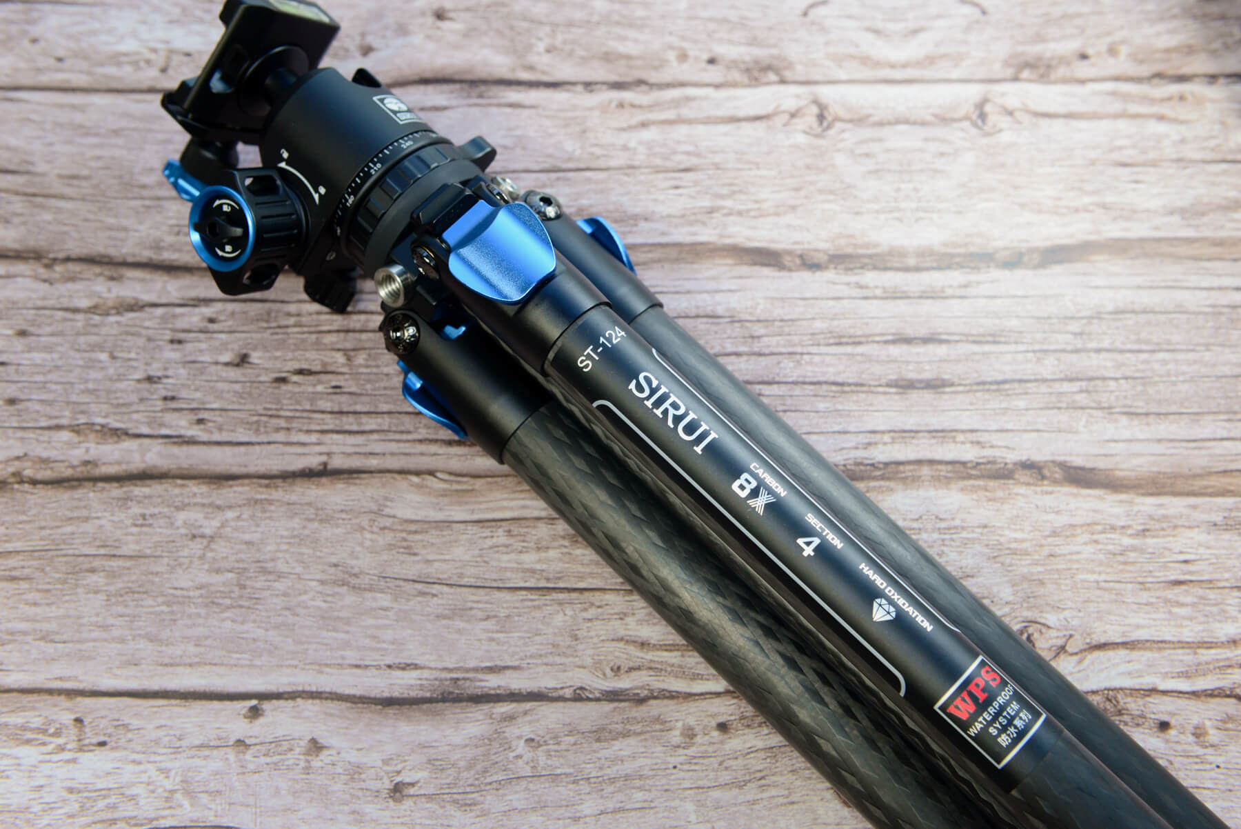 حامل ثلاثي SIRUI ST-124