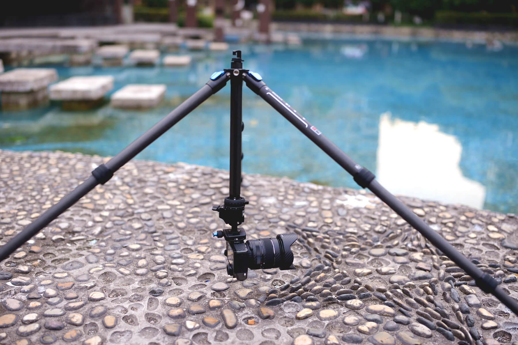 حامل ثلاثي SIRUI ST-124