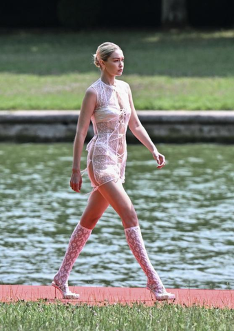 Fall 2023 "LE CHOUCHOU" collection