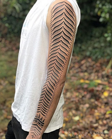 Hummingbird Feather Tattoo Design