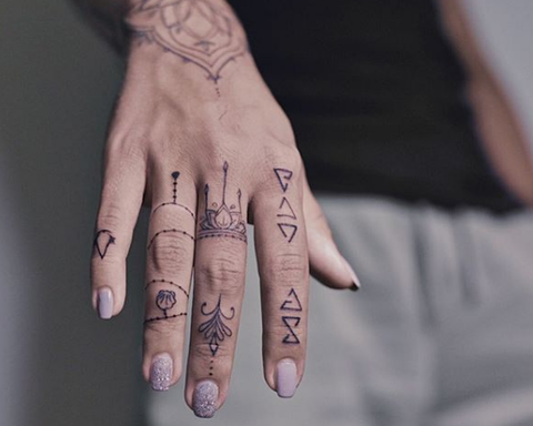floral finger tattoo for grils women
