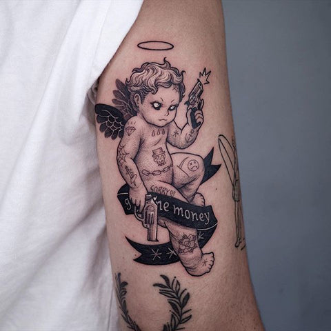 úmrtia ísť do práce víťaz tattoo angel guns vysať oceán Joseph Banks