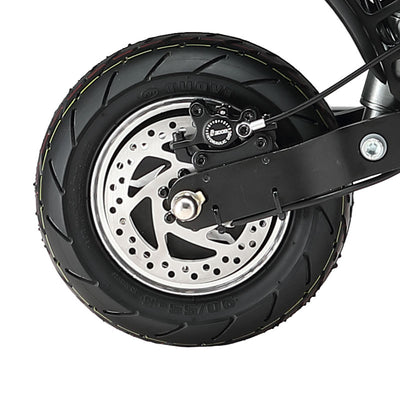 https://cdn.shopifycdn.net/s/files/1/0453/5196/0731/files/10-inch-road-tires-and-hydraulic-brake-of-Teewing-X3-Electric-Scooter.jpg?v=1686309965&width=400
