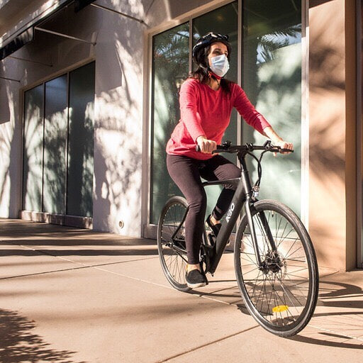 wear a mask while cycling covid-19