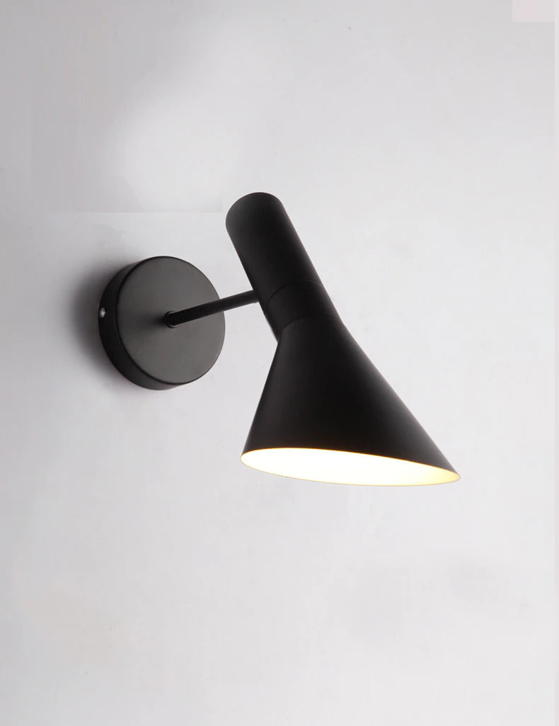 Modern Minimalist - Wall Lamp