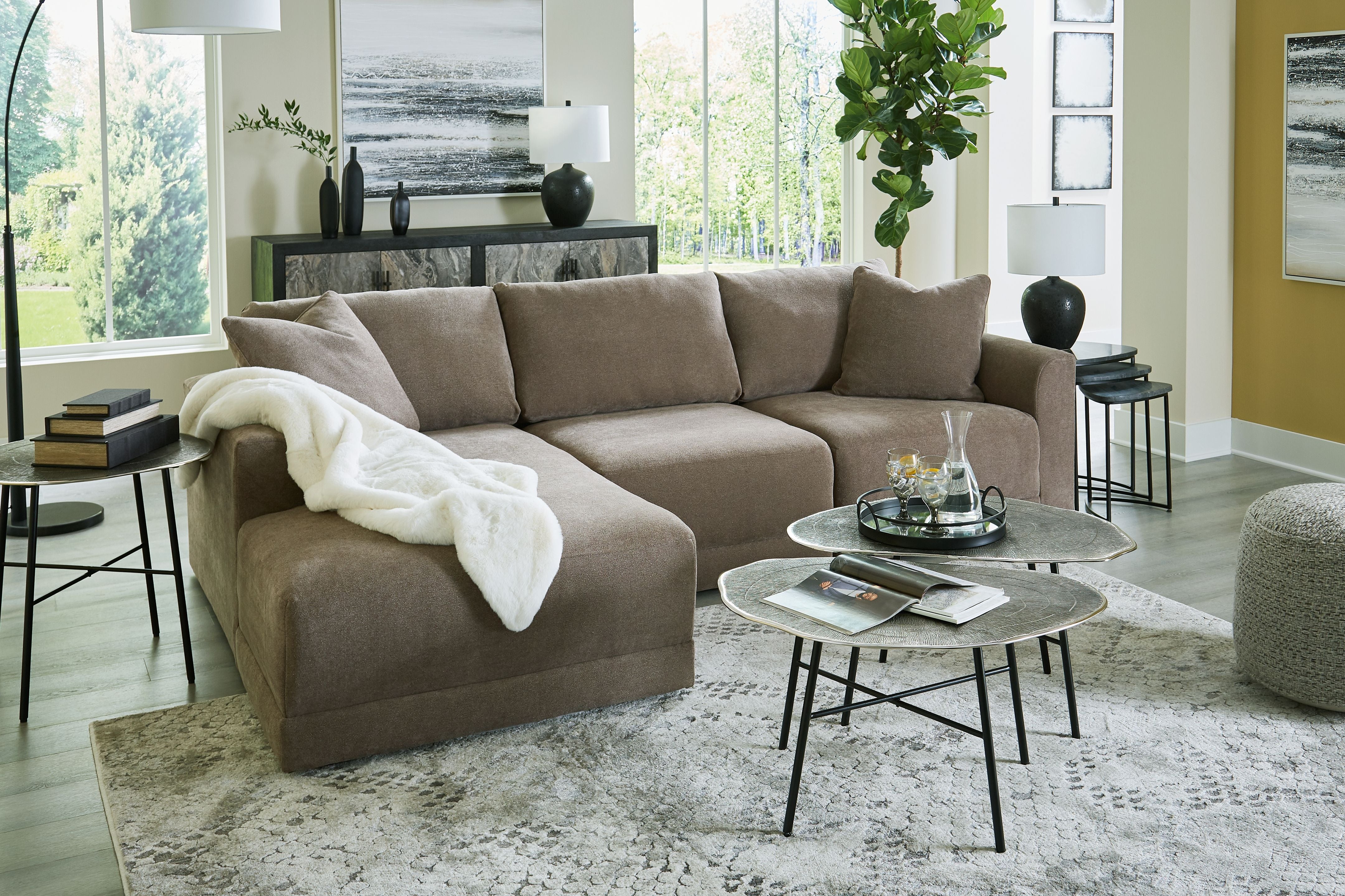 Signature Design by Ashley Raeanna Gray Sectional - Modern & Cozy, Plush Cushions