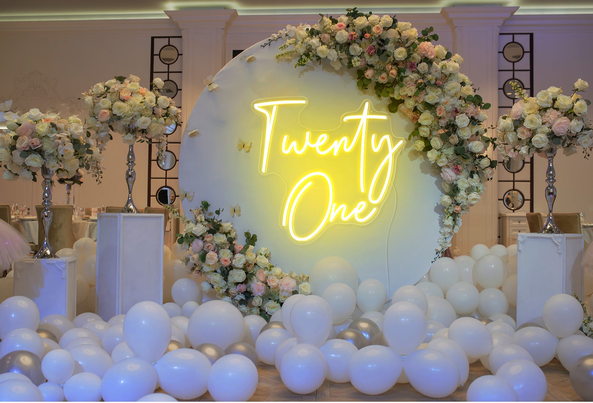 21 neon sign