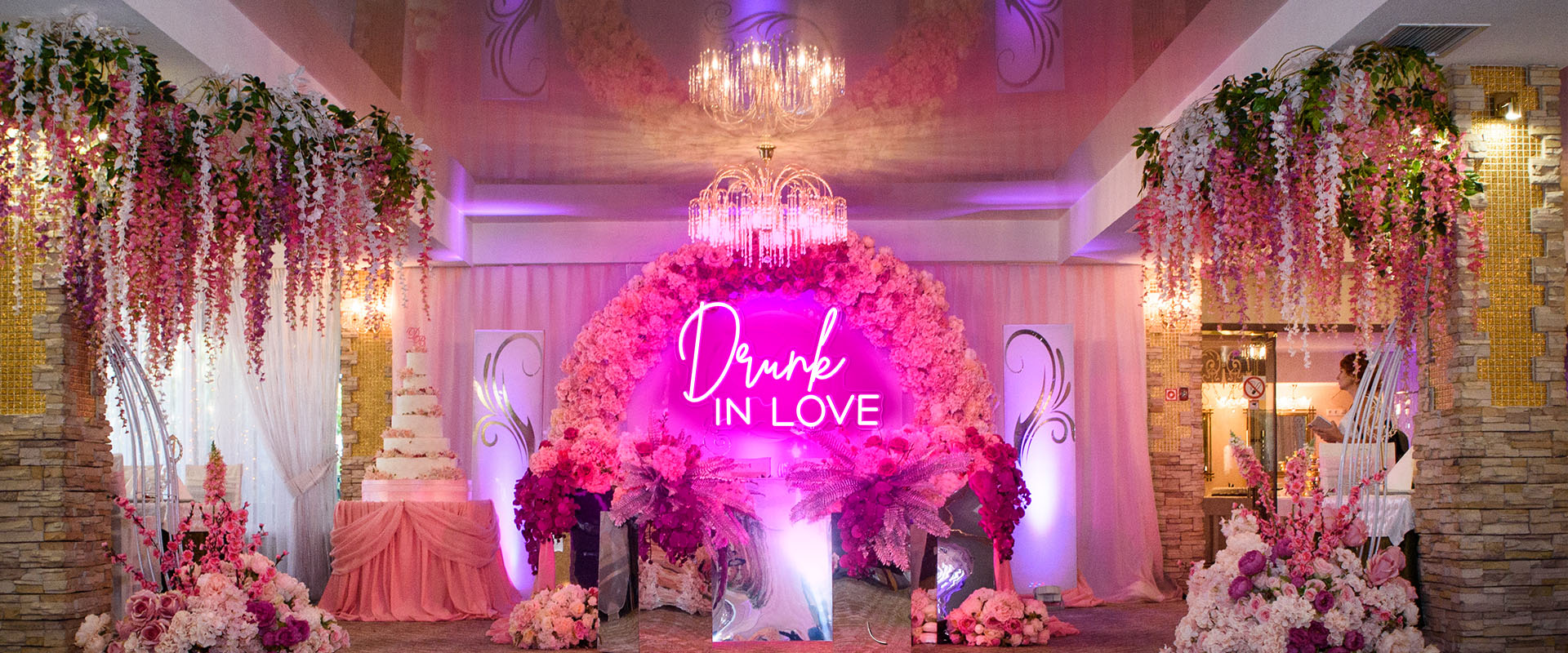 drunk in love neon weeding sign