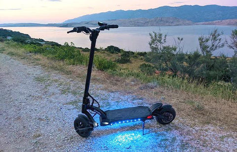 4 BENEFITS OF ELECTRIC SCOOTERS-pics