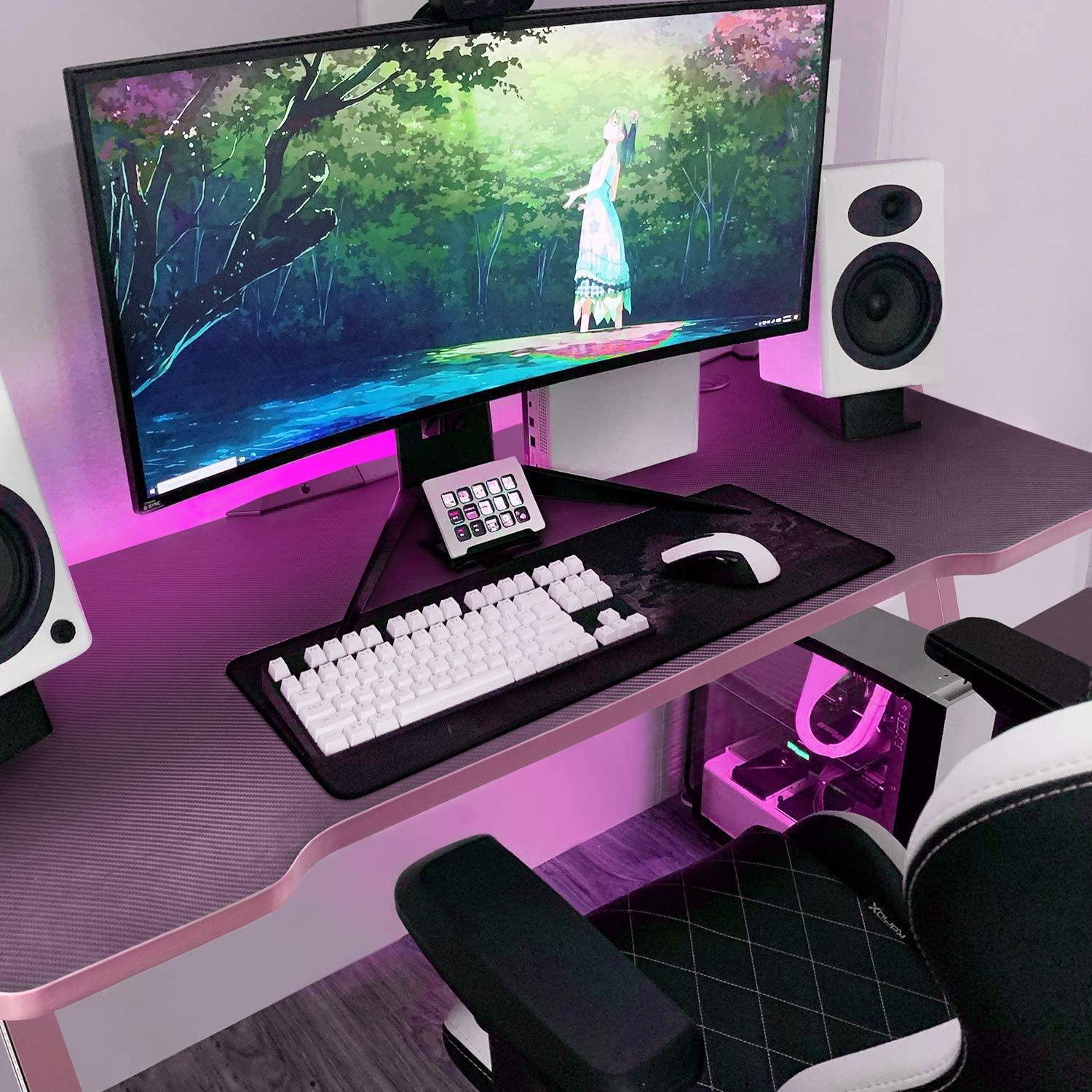 Z Shape Pink Gaming Desk