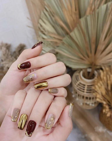 Red & Gold Nails