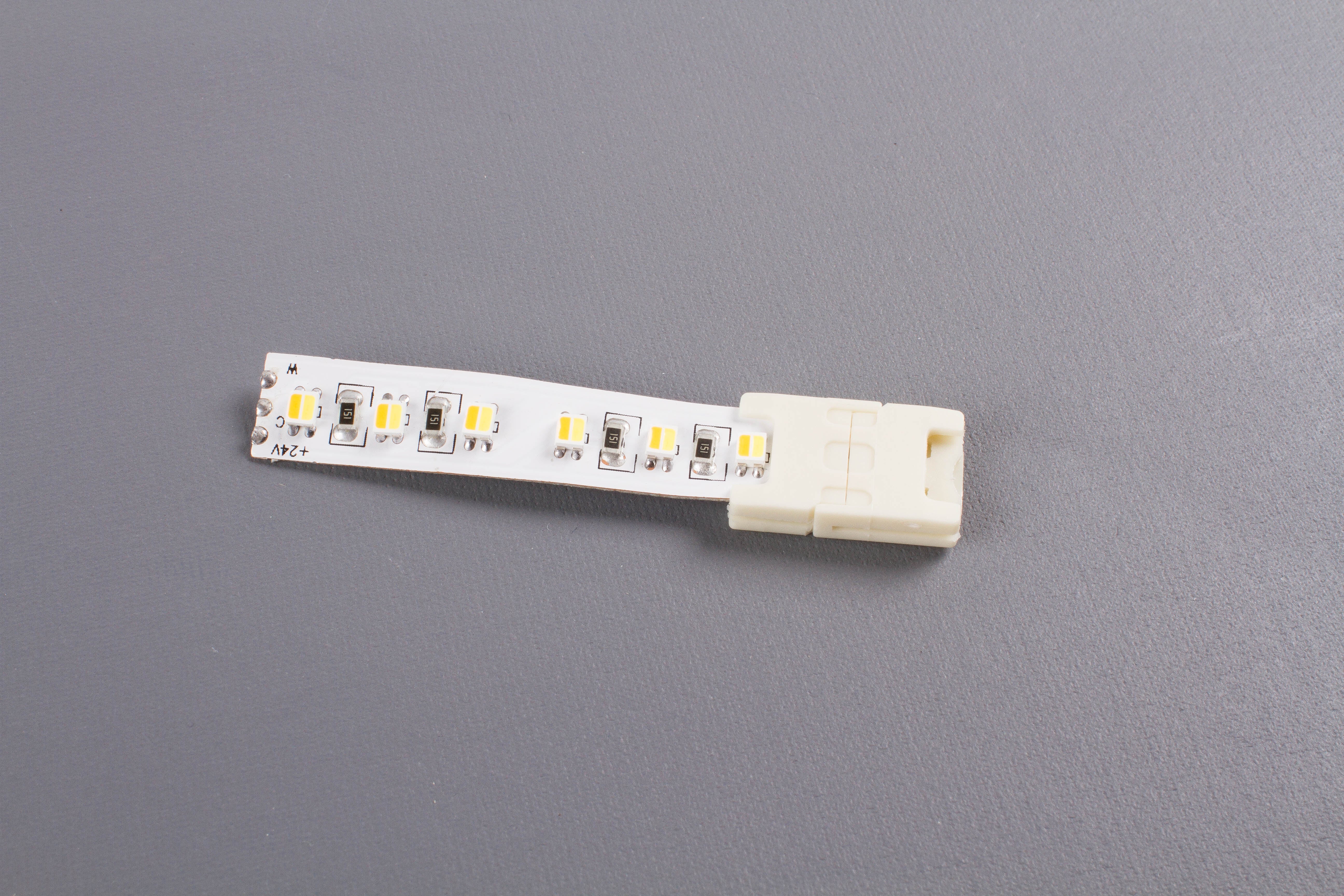 Simple coupler for 6mm & 8mm LED Strip