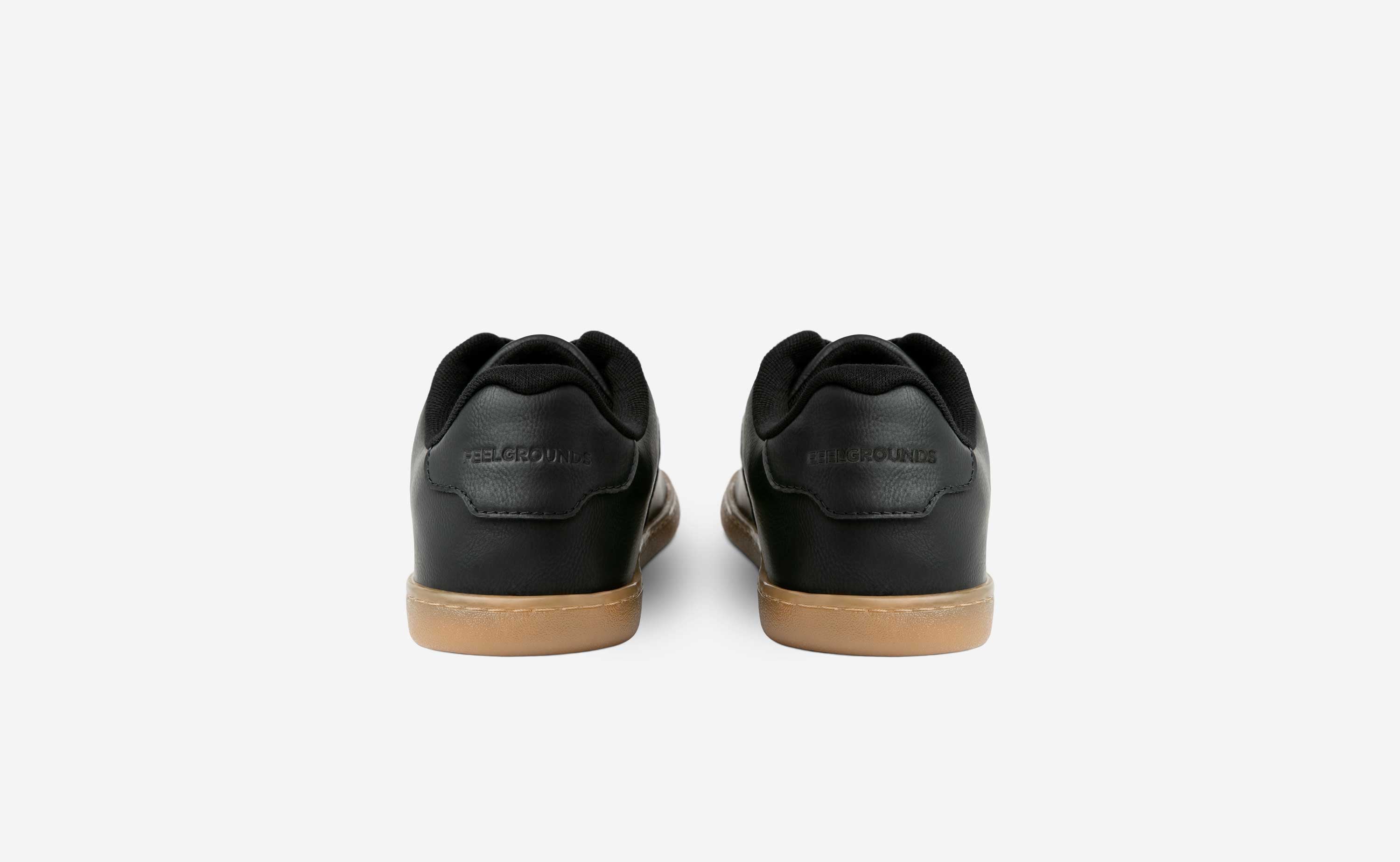 (Discontinued) Courtside - Gum Black