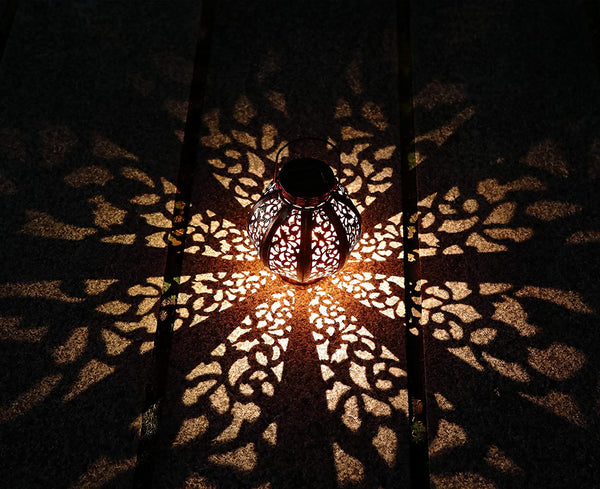 Hanging Solar Lanterns (1)