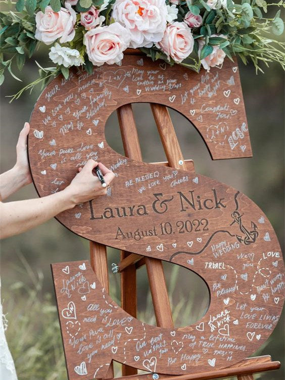 Sturdy Guest Book with music symbol