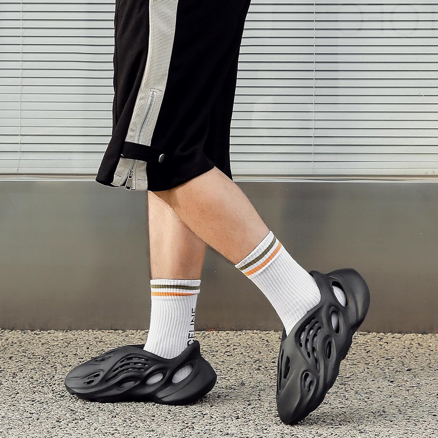 Foam Runner Shoes for Women Men Cloud Slides Slippers Walking Platform Pillow Sandals Non-Slip Slip-On Foam Runners Soft Comfortable Water Shoes
