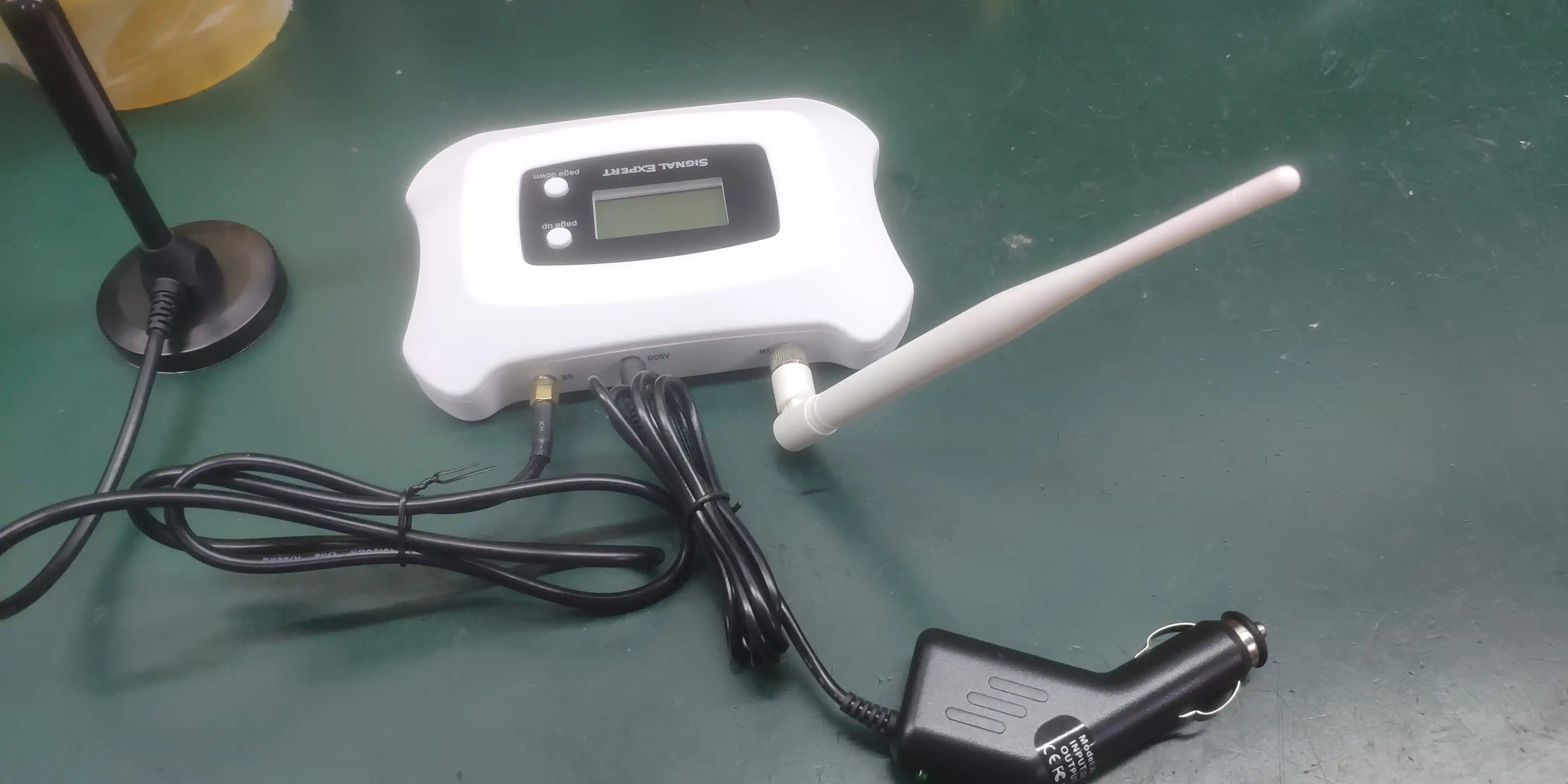 car vehicle mobile phone signal booster connection ports example