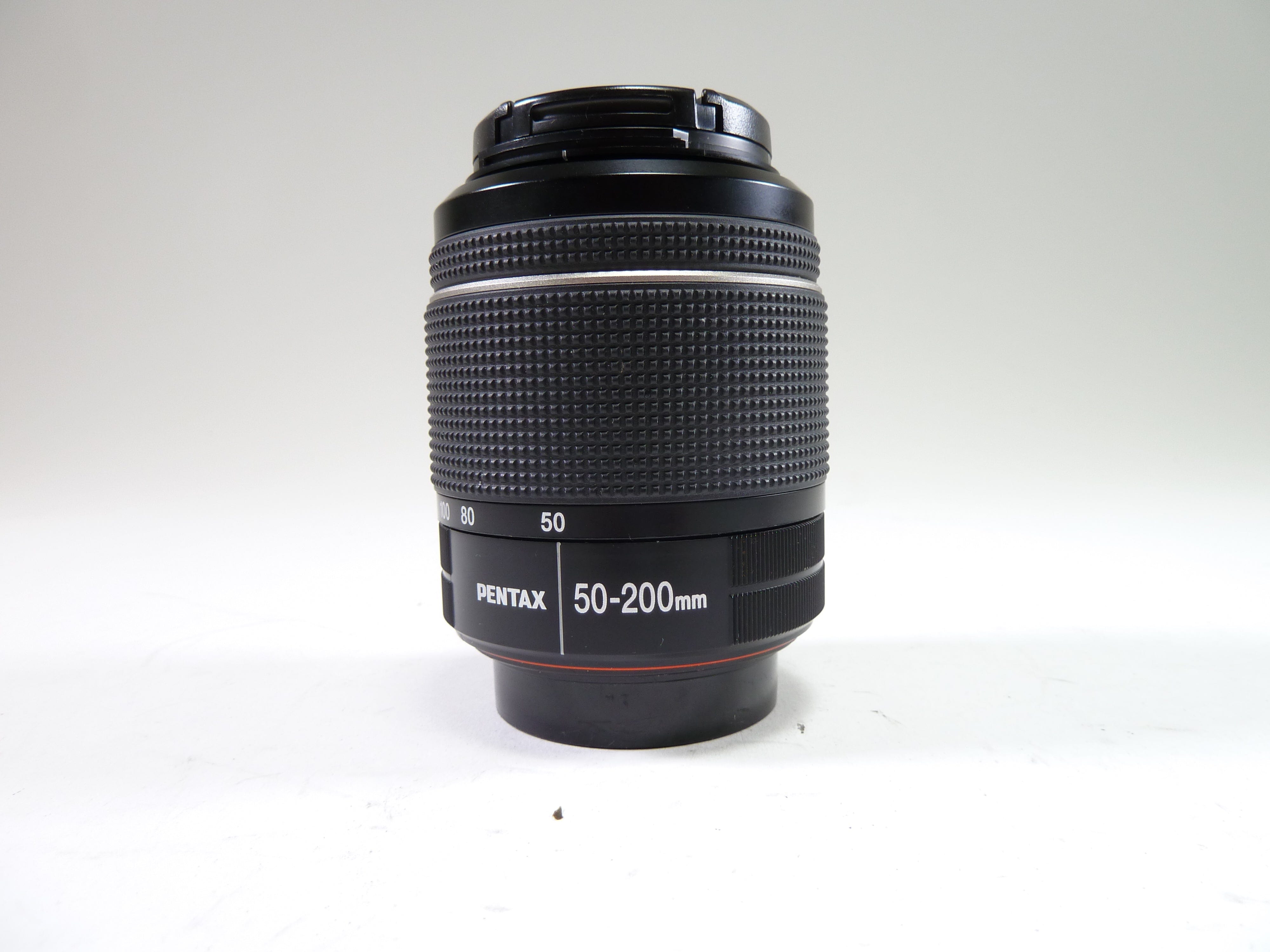 Pentax SMC 50-200mm f/4-5.6 ED WR