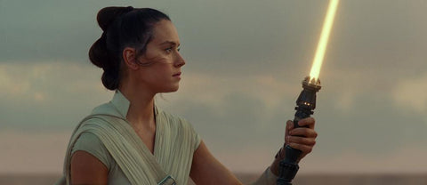 rey and her yellow lightsaber