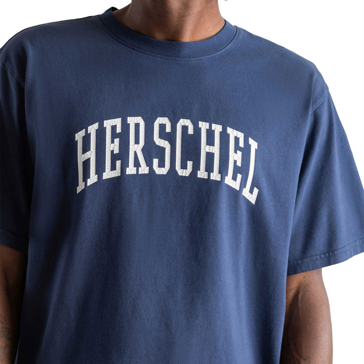 Herschel Supply Faculty T-Shirt - Dark Navy/Blanc De Blanc