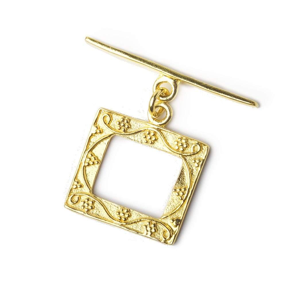  19.5mm Vermeil Square Toggle with Miligrain Design 1 finding 