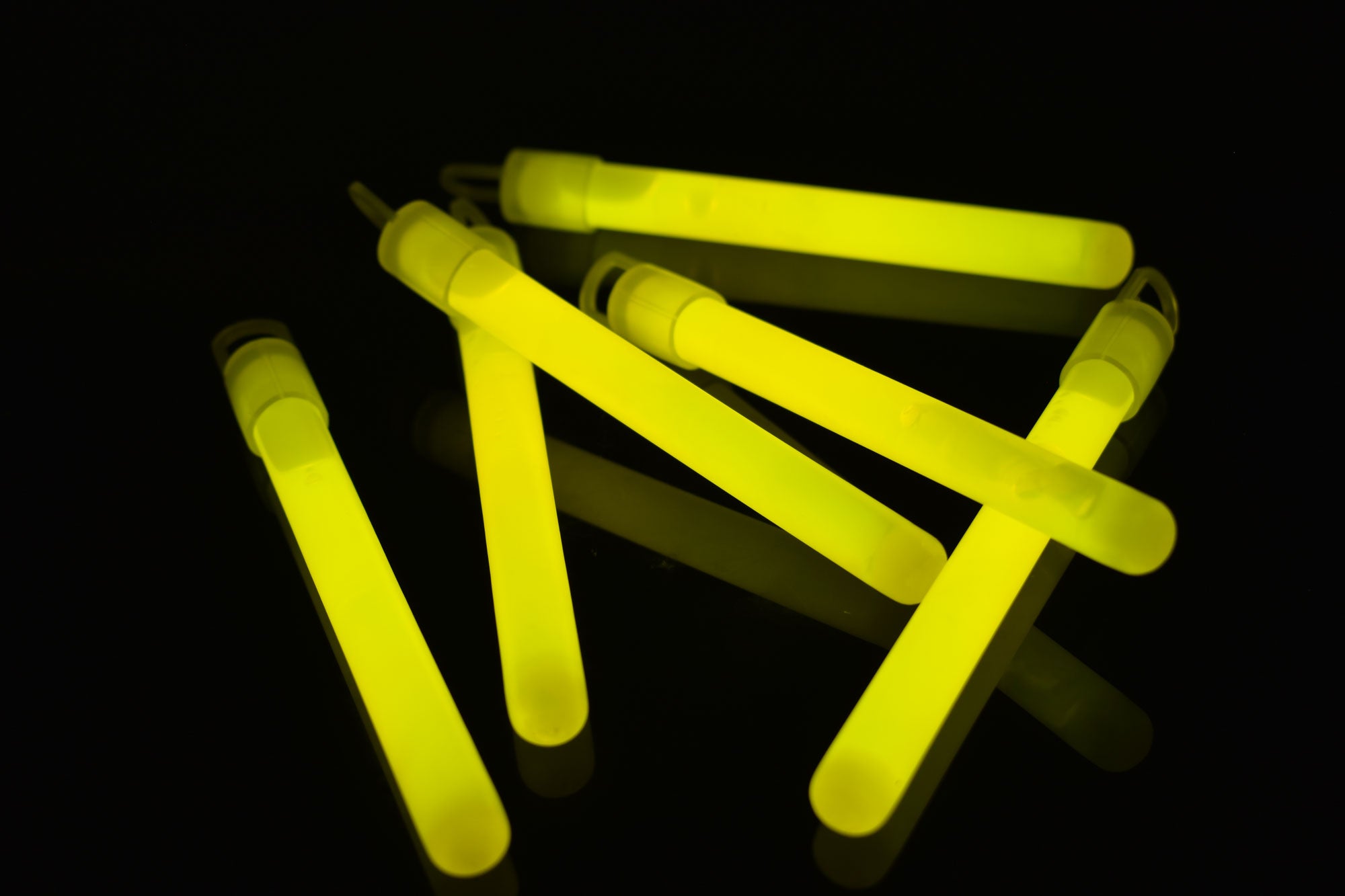 4 inch 10mm Yellow Glow Sticks- 25 Per Package