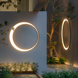 IDEA(HK) LIGHTING - Eclipse - IP65 Waterproof outdoor LED wall light.  Warm light(3000K) LED strip with >30 000 hours of lifetime.