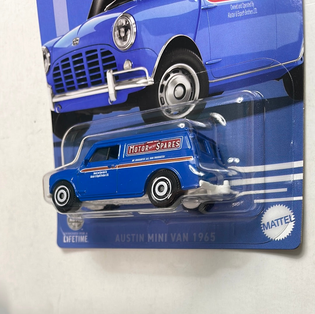 Matchbox 1/64 Mini Series Austin Mini Van 1965 Blue -Damaged Card