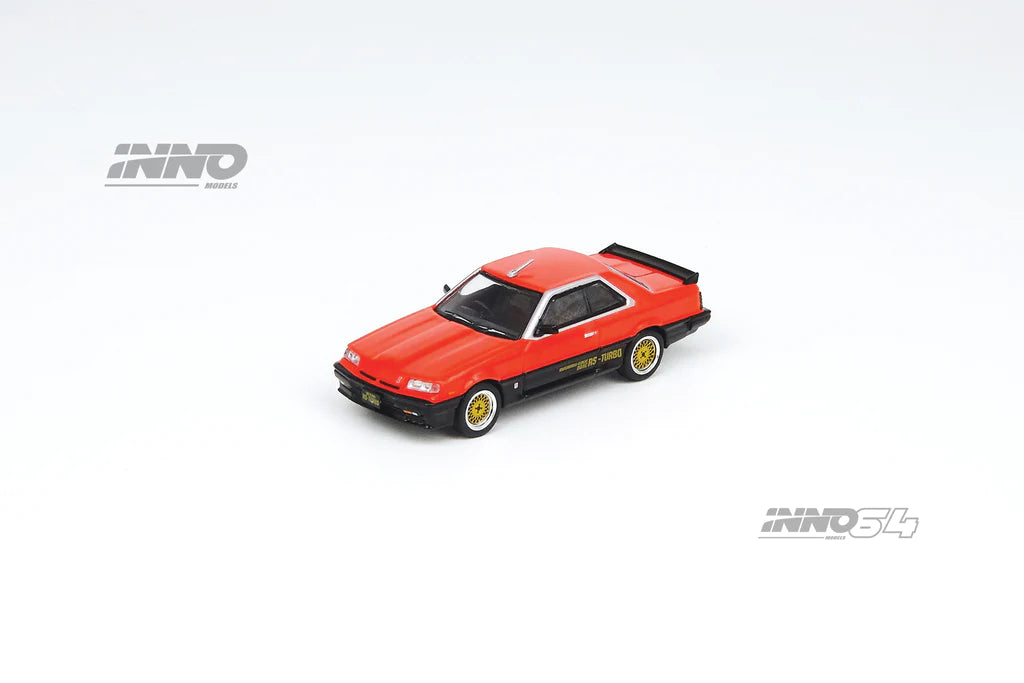 Inno64 1/64 Nissan Skyline 2000 RS-X Turbo (DR30) Red / Black