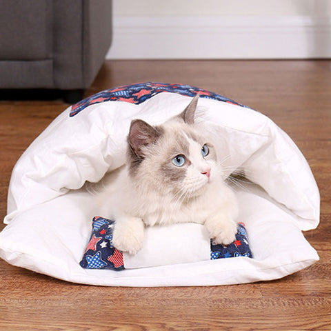 Movable winter warm cat house