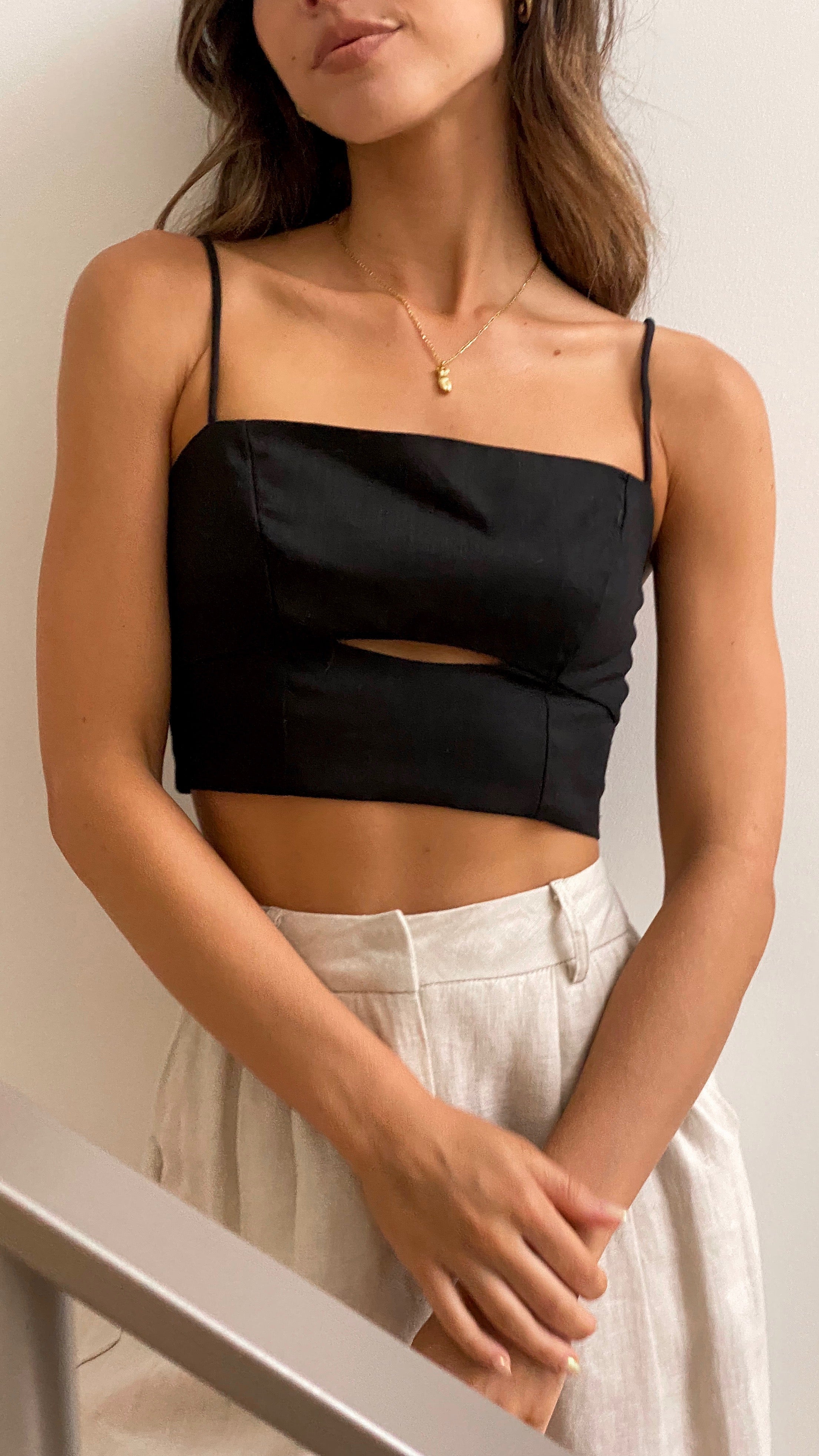 Serrima Crop Top - Black