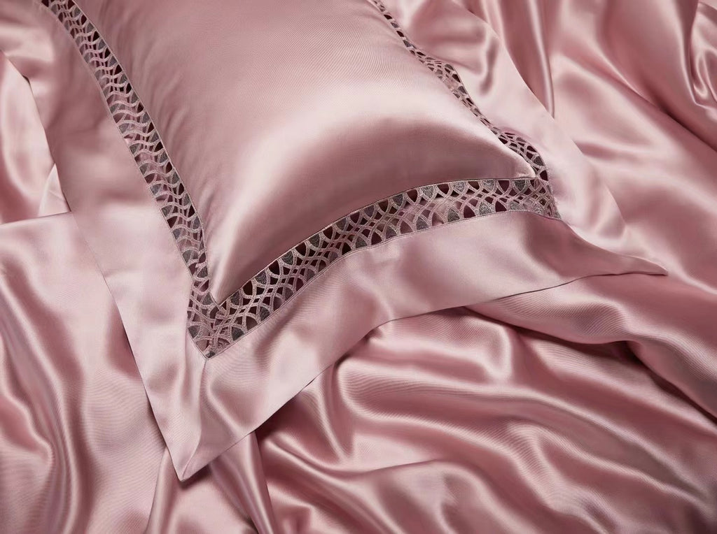 Anna Pink 25 Momme Lace Silk Bedding
