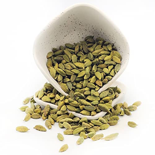 Whole Green Cardamom Pods, 2oz