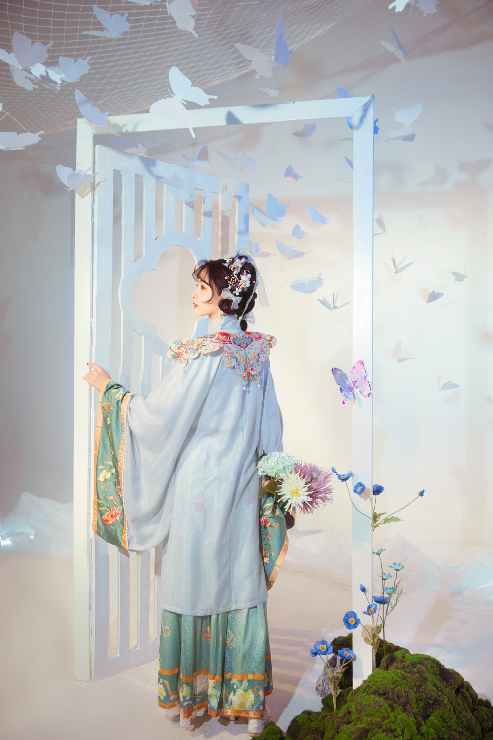 Handmade Embroidery Floral Women Dress Vintage Chinese Hanfu Suit Girls Cosplay Costume 2 Pieces Set Pleated Skirt - DIELING