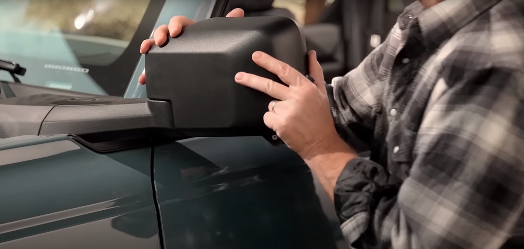 How To Remove The Ford Bronco Factory Doors To Mount The Tube Doors-Hooke Road 4