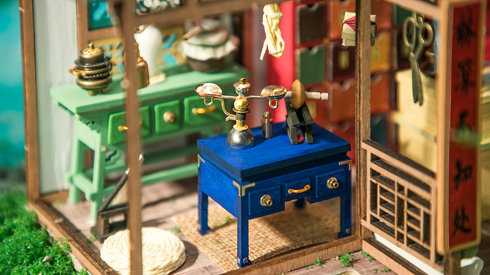 Rolife DIY Miniature Dollhouse - Rouge Shop SN008